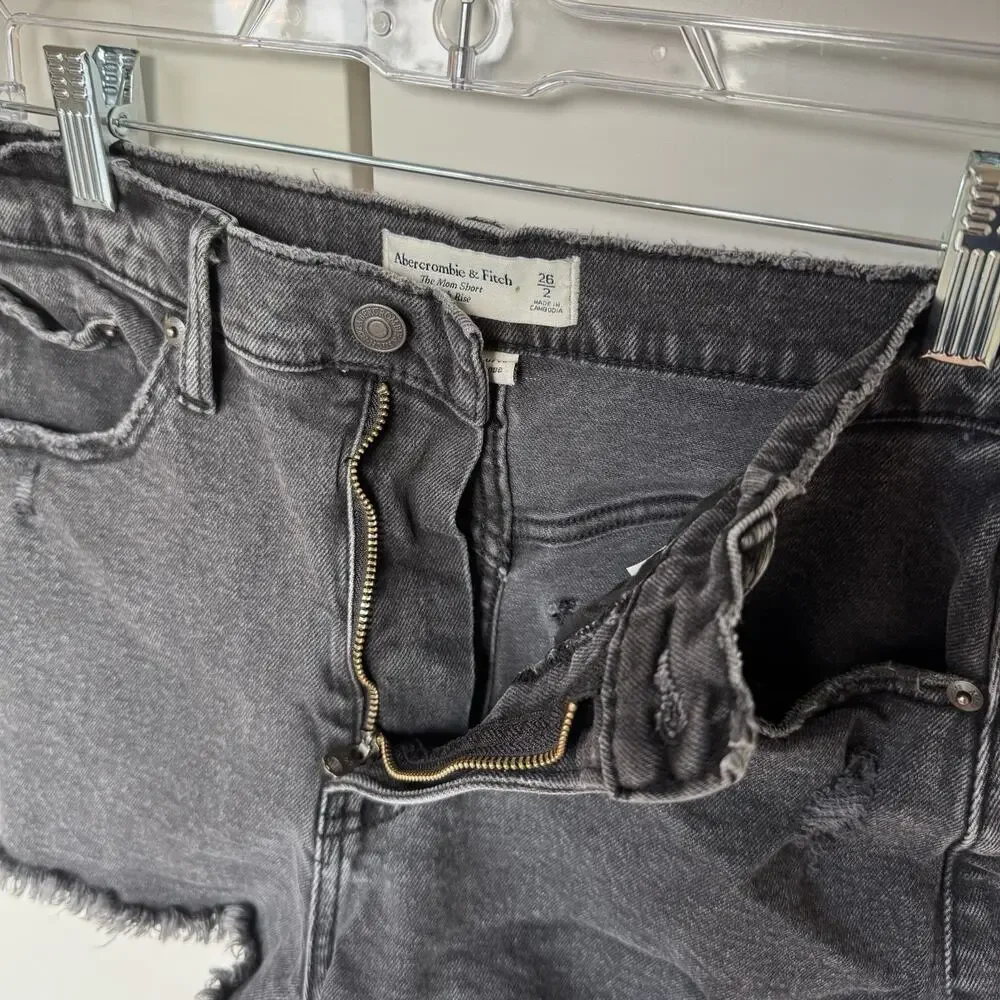 Abercrombie & Fitch raw hem